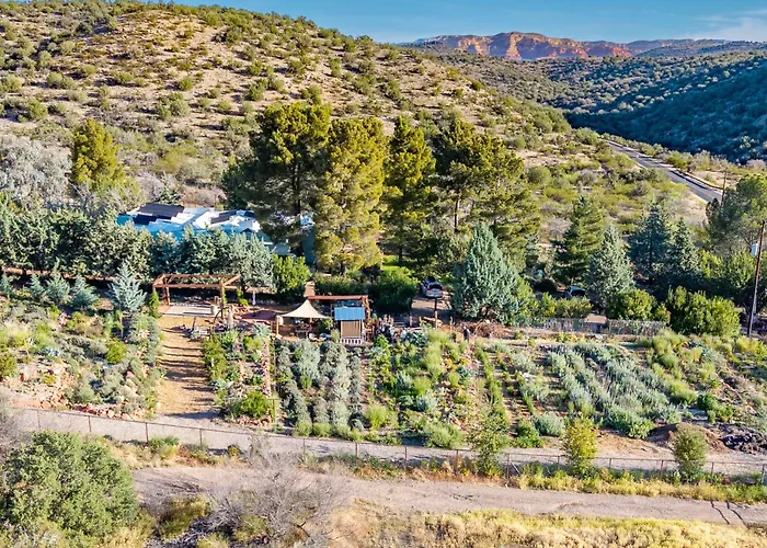 Historic Farm On Wine Trail Near Sedona Сasa de vacaciones *